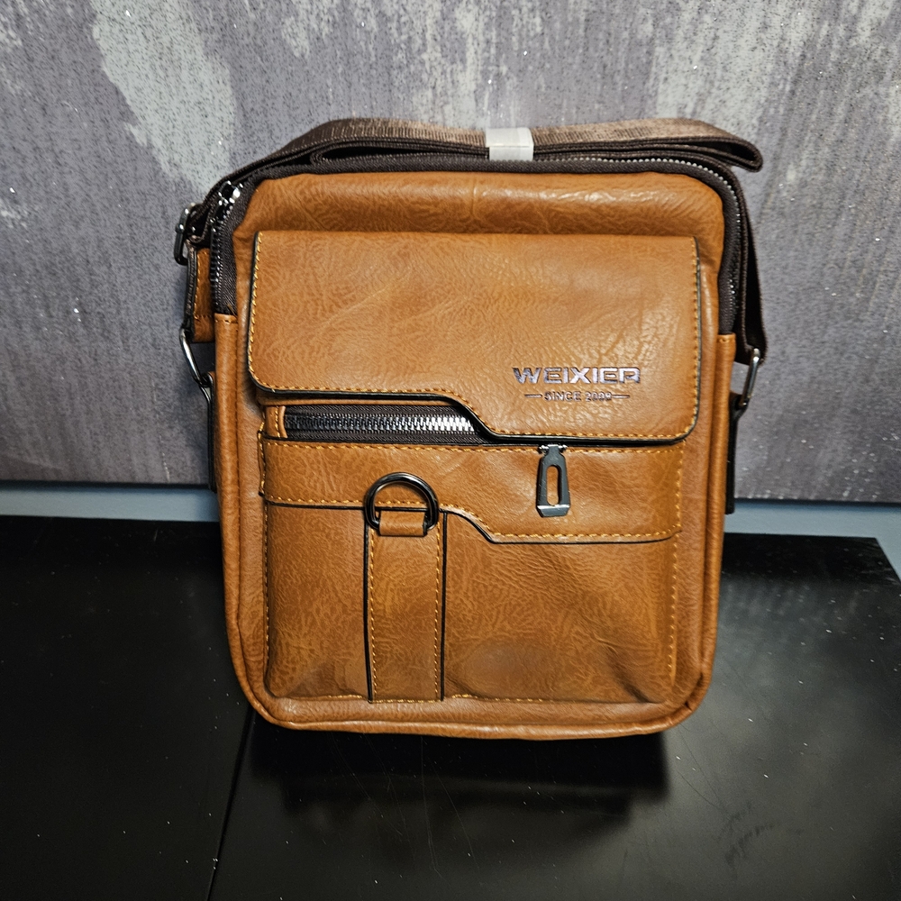Weixier Tan Leather Men's Messenger Bag